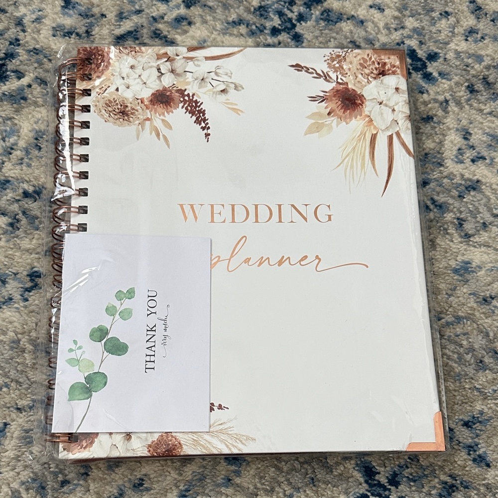 Wedding Planner with Floral Design